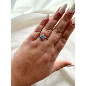 Opal and gold color fashion ring - size 8